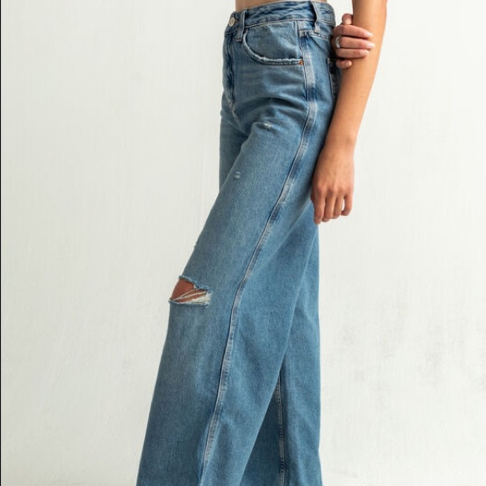 BDG relaxed straight jeans
